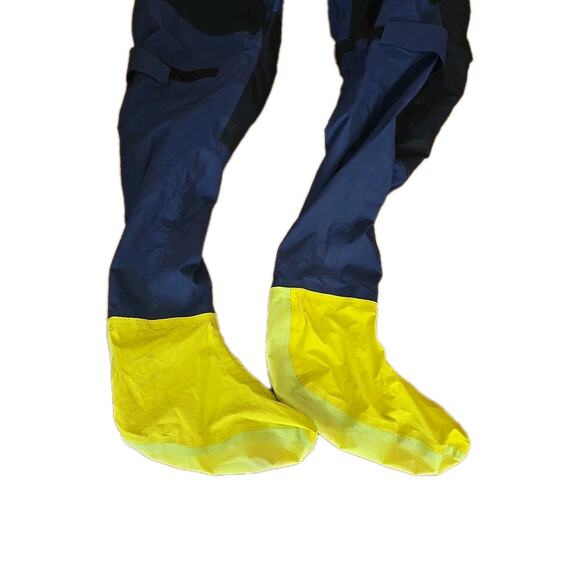 Mustang Survival MP2000 ARC™ Bib - Size Large - Sample Suit Navy/Yellow - Picture 8 of 10